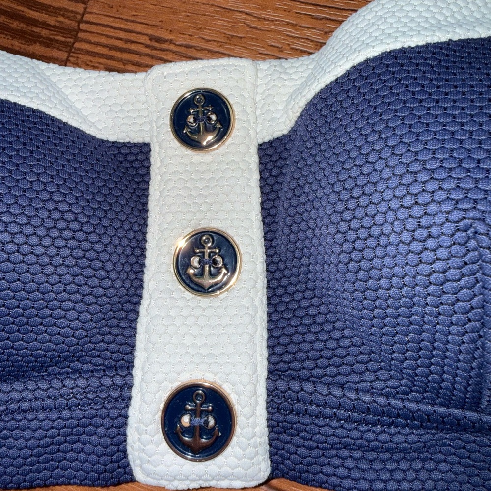 Like New Yamamay Navy White Nautical Anchor Bikini Top Band 32 Small (B) - Picture 3 of 6